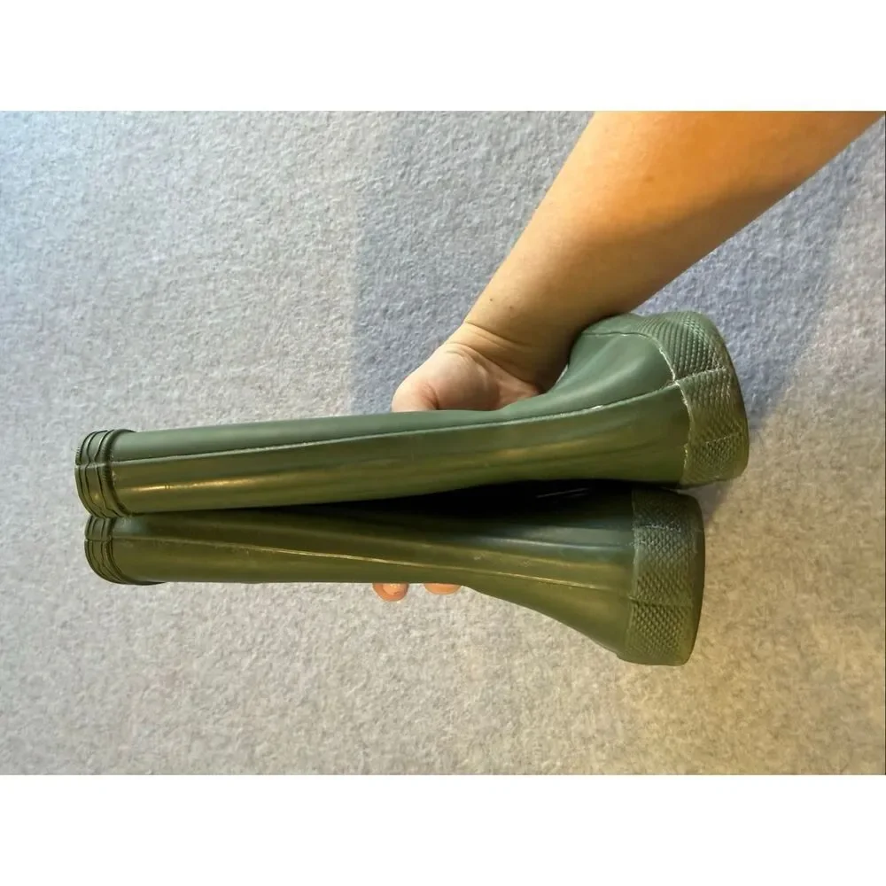 Hunter Kids First Classic rain boots green 11B 12G